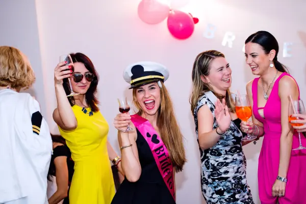 hen parties (1)