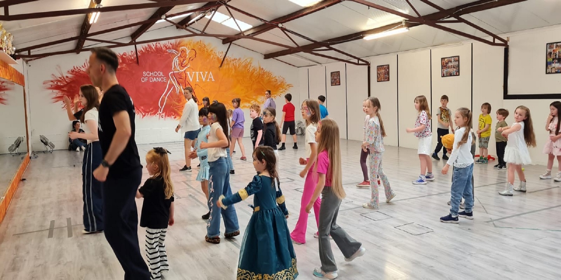 Children dancing at Viva School of Dance